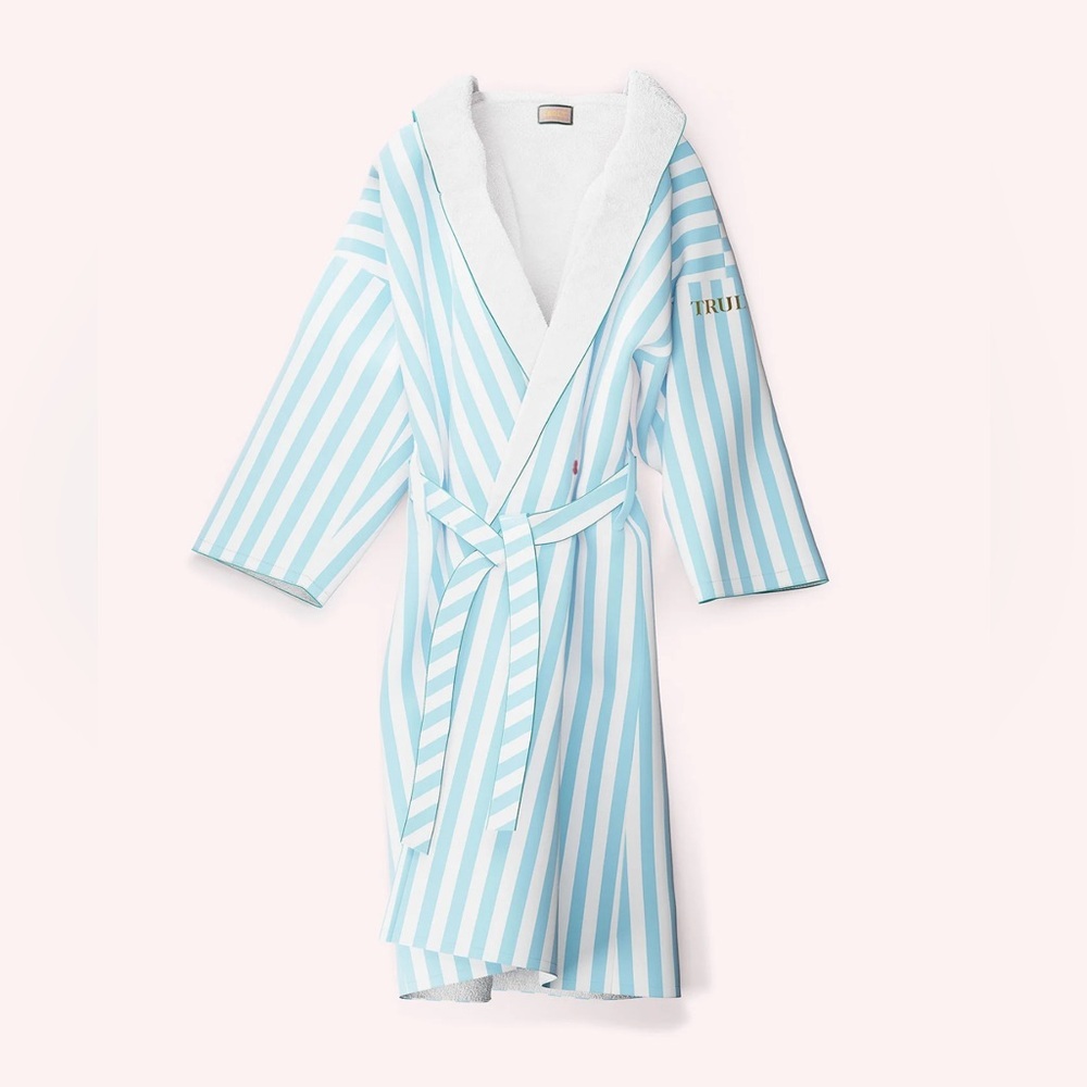 TRULY Mikanos Luxury Robe - New in original sealed packaging - Picture 3 of 3